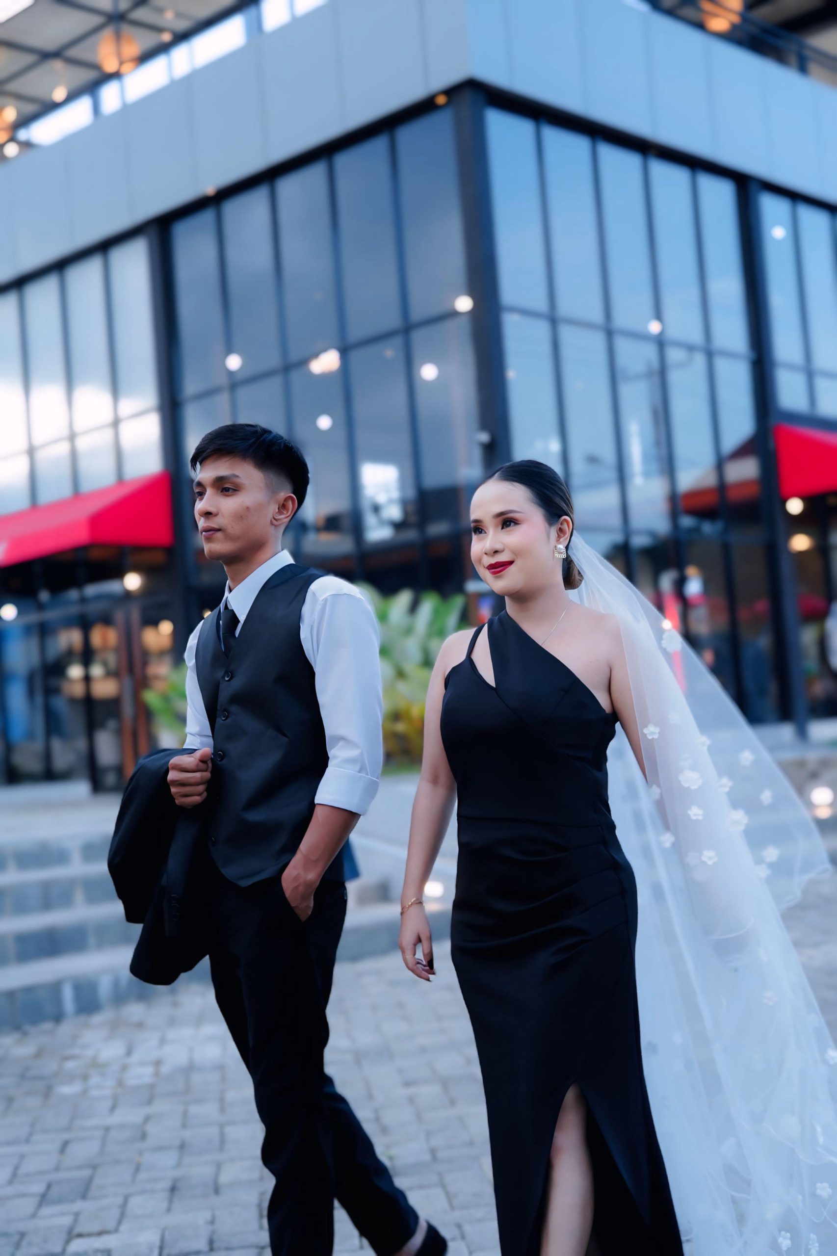 Nining & Luis