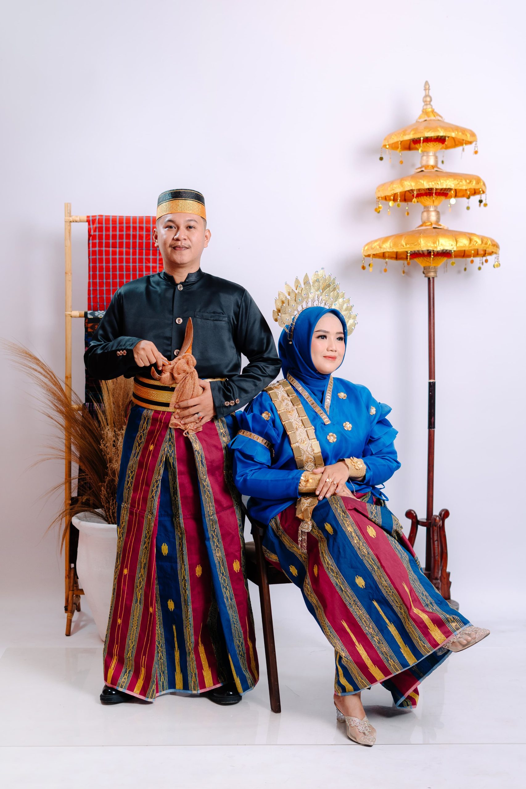 Tiwi & Sahrir