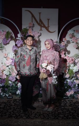 {"ARInfo":{"IsUseAR":false},"Version":"1.0.0","MakeupInfo":{"IsUseMakeup":false},"FaceliftInfo":{"IsChangeEyeLift":false,"IsChangeFacelift":false,"IsChangePostureLift":false,"IsChangeNose":false,"IsChangeFaceChin":false,"IsChangeMouth":false,"IsChangeThinFace":true},"BeautyInfo":{"SwitchMedicatedAcne":false,"IsAIBeauty":false,"IsBrightEyes":false,"IsSharpen":false,"IsOldBeauty":false,"IsReduceBlackEyes":false},"HandlerInfo":{"AppName":2},"FilterInfo":{"IsUseFilter":false}}